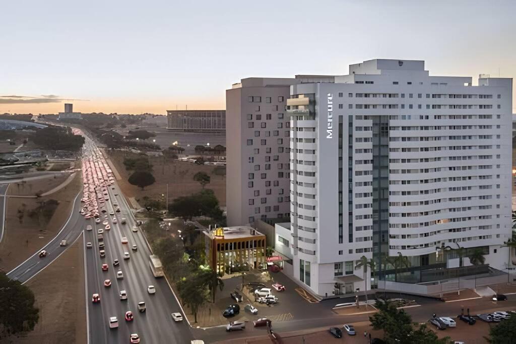 Hp02 Flat Particular No Mercure Apart-Hotel Brasília Exteriör bild